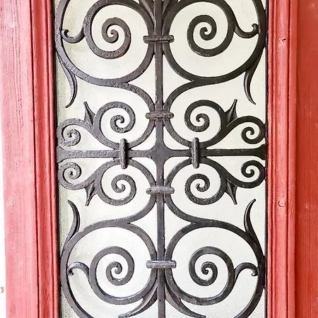 Apartman Jeannette Avec Balcon Et Juste A 130 Metres ! Plein Centre ! Wifi - Draps Serviettes Inclus ! *