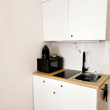 Apartman Jeannette Avec Balcon Et Juste A 130 Metres ! Plein Centre ! Wifi - Draps Serviettes Inclus !