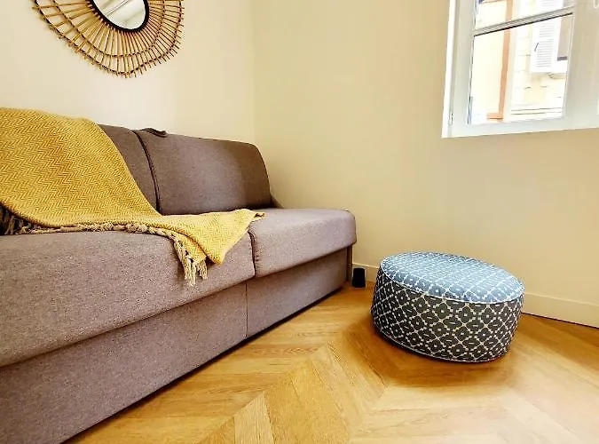 Apartman Jeannette Avec Balcon Et Juste A 130 Metres ! Plein Centre ! Wifi - Draps Serviettes Inclus !